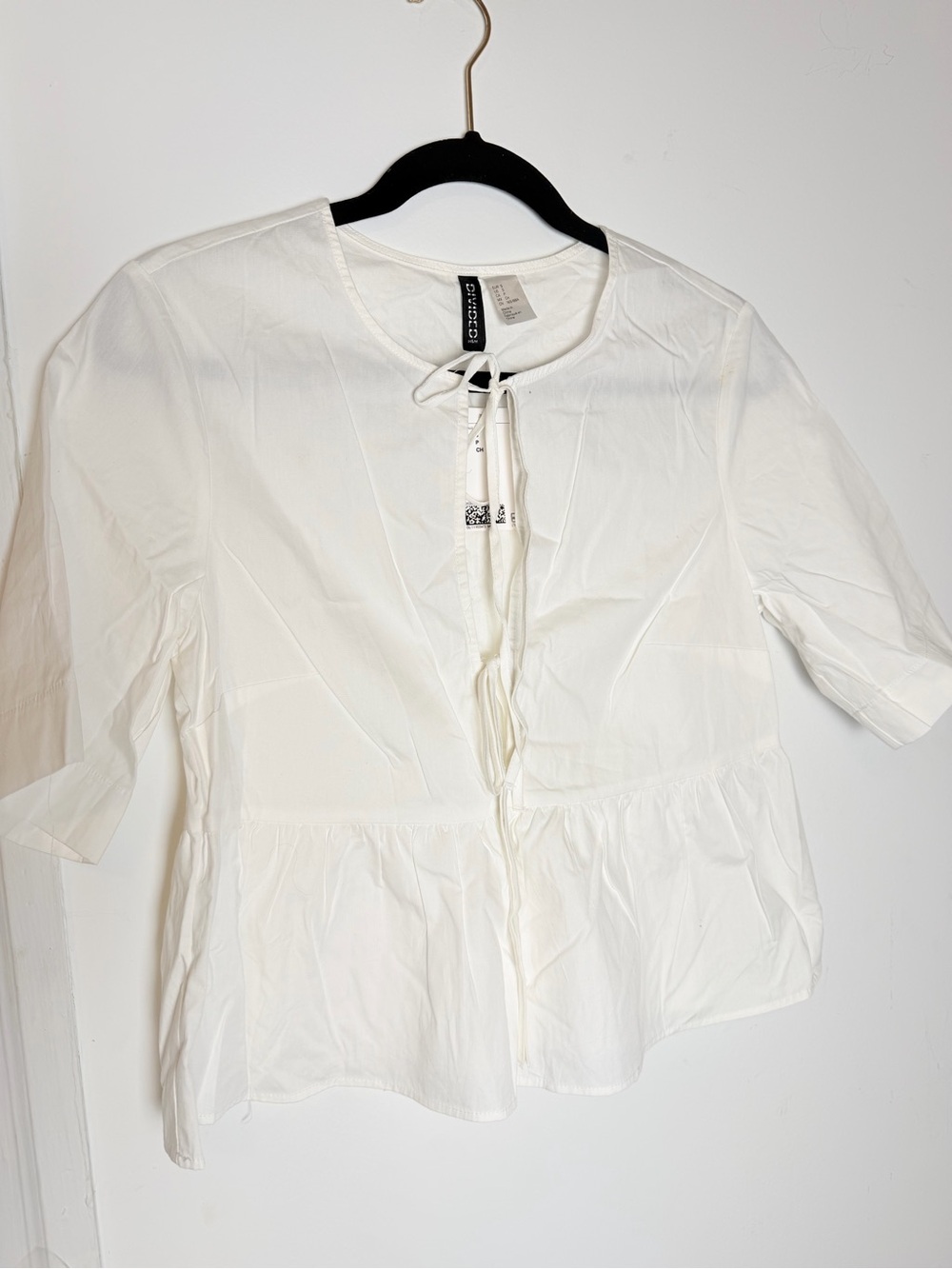 H&M Cream Tie-Front Peplum Top